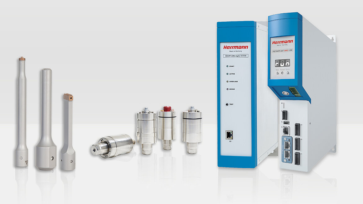 異なる超音波コンポーネンツの組み立て
